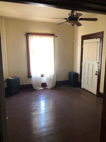 More Photos Of 1004 N 6th Ave, Tucson Office For Lease