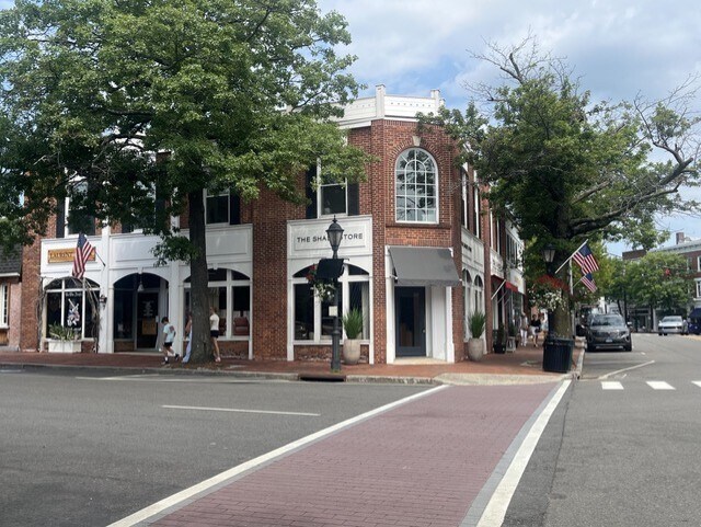 More Photos Of 5-7 Elm St, New Canaan Storefront Retail Office For Lease