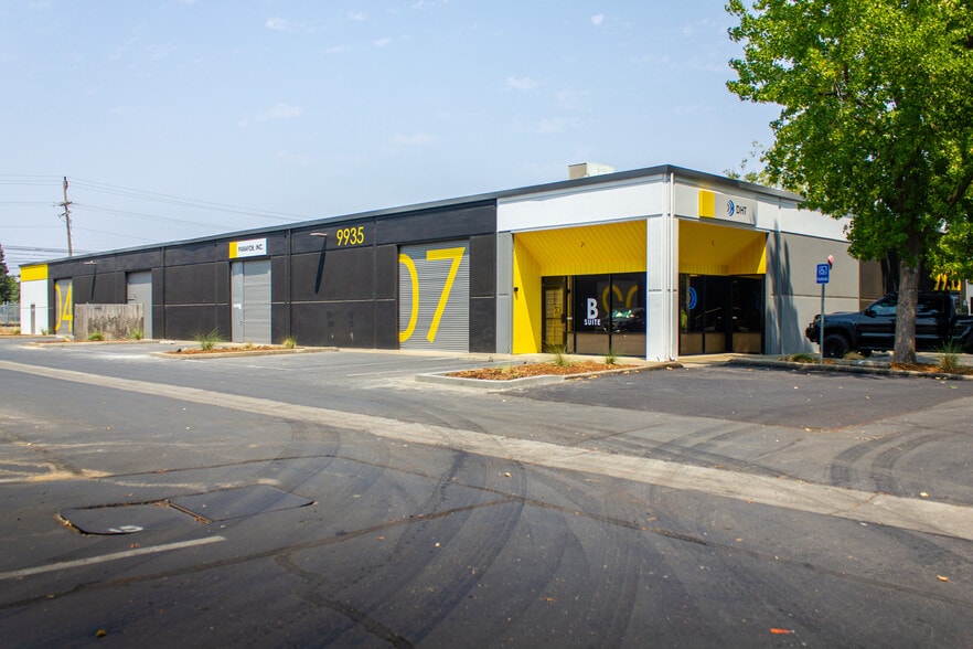 Primary Photo Of 9935 Horn Rd, Sacramento Warehouse For Lease