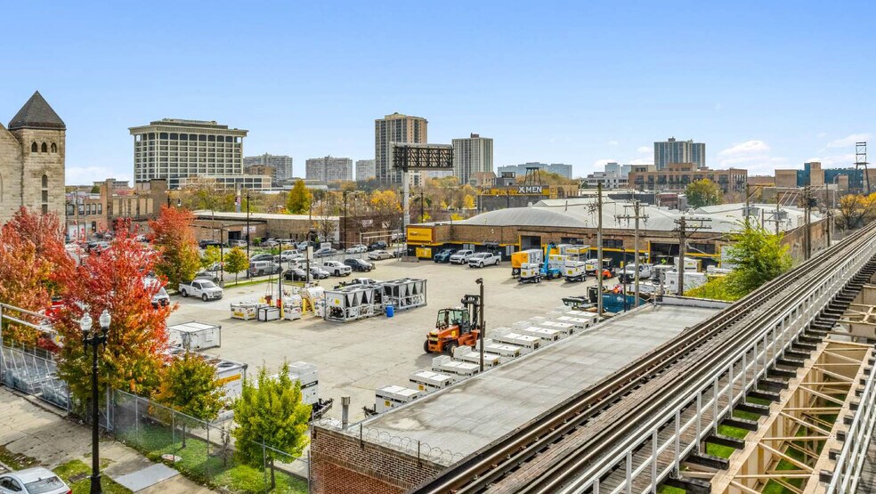 More Photos Of 2424 S Wabash Ave, Chicago Warehouse For Lease