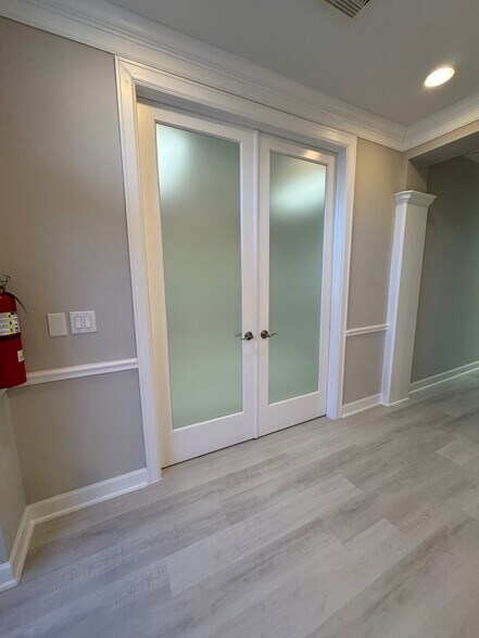 More Photos Of 16000 Park Ten Pl, Houston Medical For Lease