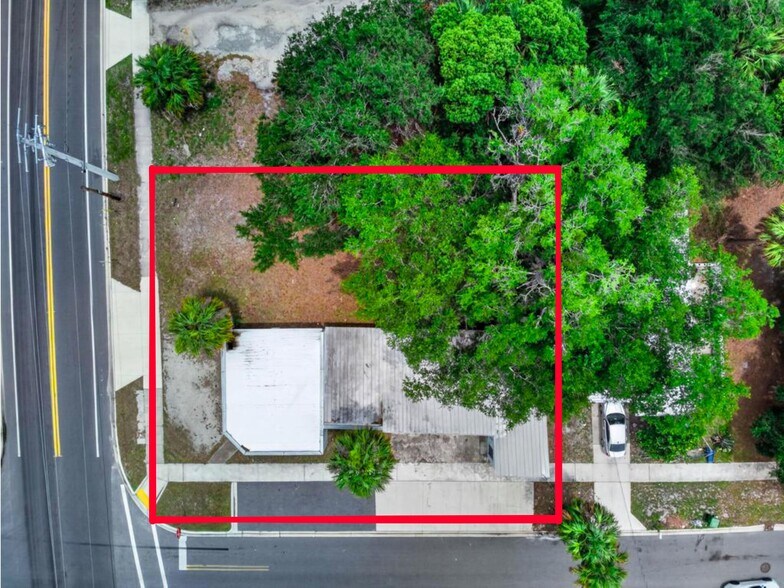 More Photos Of 1321 St Johns Ave, Palatka Service For Sale