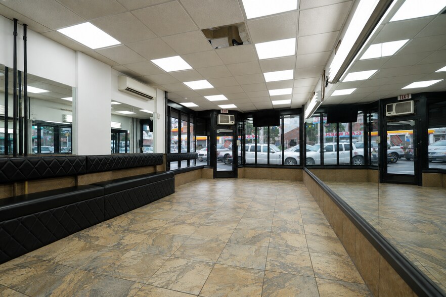 More Photos Of 5807 Metropolitan Ave, Ridgewood Apartments For Lease
