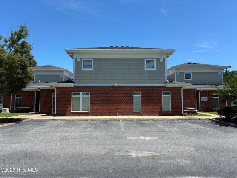 More Photos Of 1507 N Road St, Elizabeth City Medical For Lease