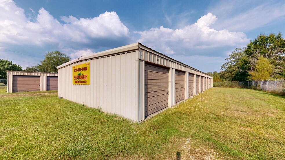 More Photos Of 2570 Highway 7, Bismarck Self Storage For Sale