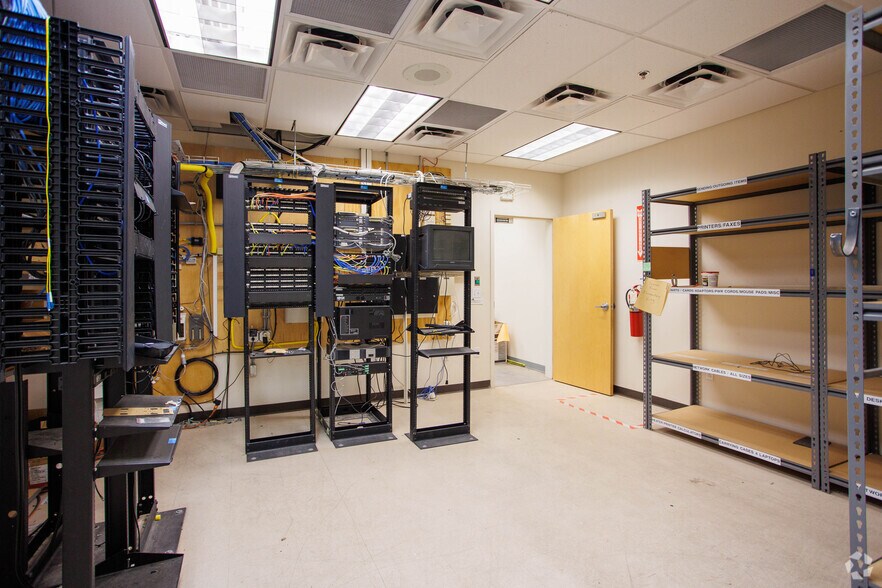 More Photos Of 1300 Desert Willow Rd, Los Lunas Unknown For Lease