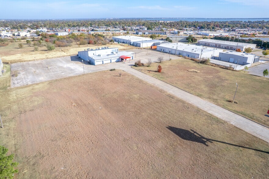 More Photos Of 6825 W Wilshire Blvd, Oklahoma City Theater Concert Hall For Sale