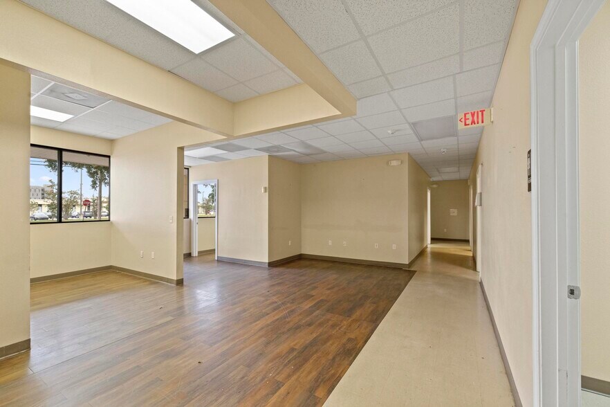 More Photos Of 1851 St Mary Ave, Pensacola Medical For Lease