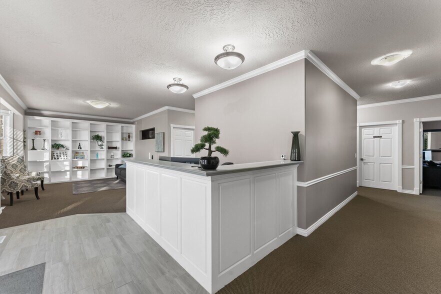 More Photos Of 1218 W South Jordan Pky, South Jordan Coworking Space