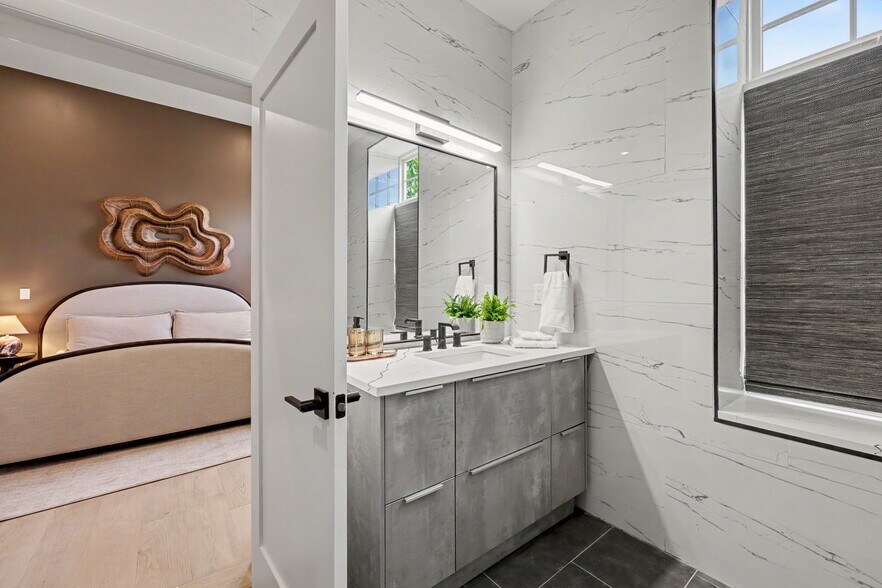 More Photos Of 63 Church St, Greenwich Apartments For Sale