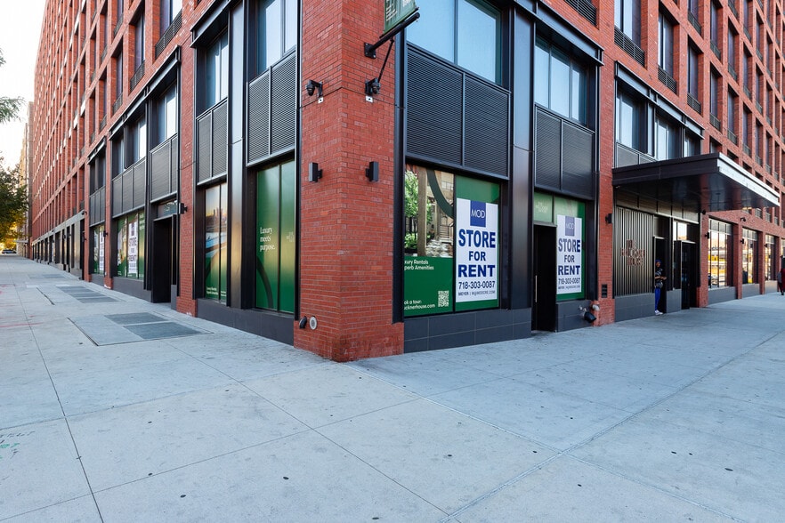 More Photos Of 40 Bruckner Blvd, Bronx Apartments For Lease