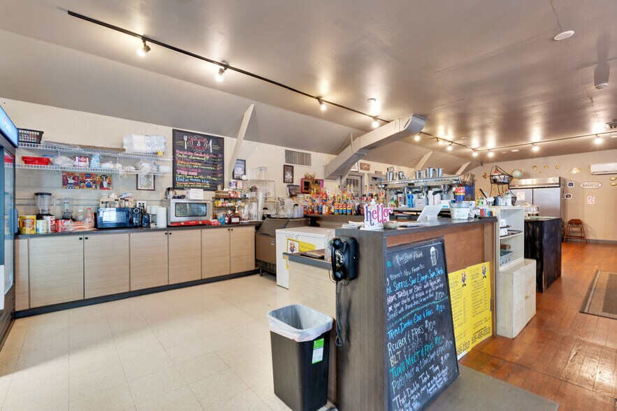 More Photos Of 10013 W Charles Rd, Nine Mile Falls Restaurant For Lease