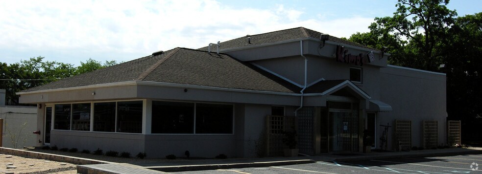 More Photos Of 2074 Jericho Tpke, East Northport Restaurant For Sale