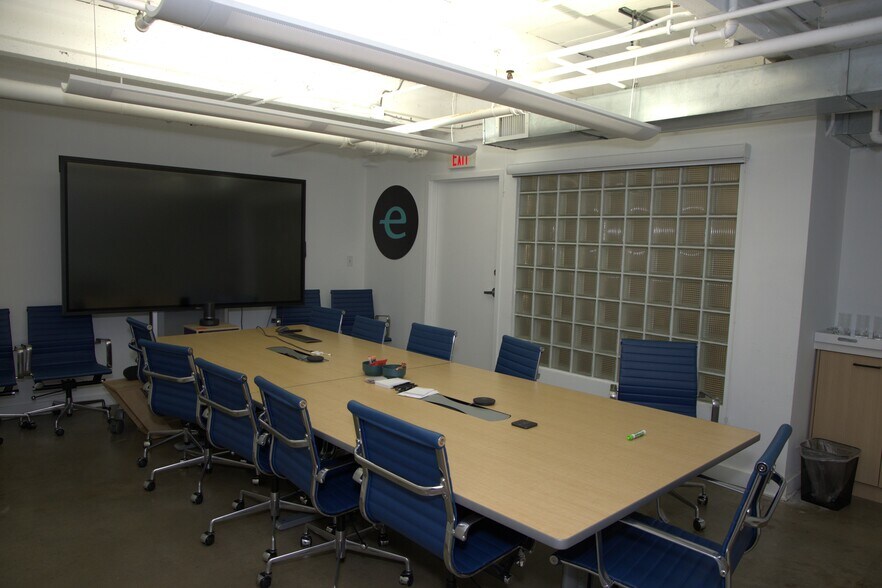 More Photos Of 2751 N Miami Ave, Miami Office For Sale