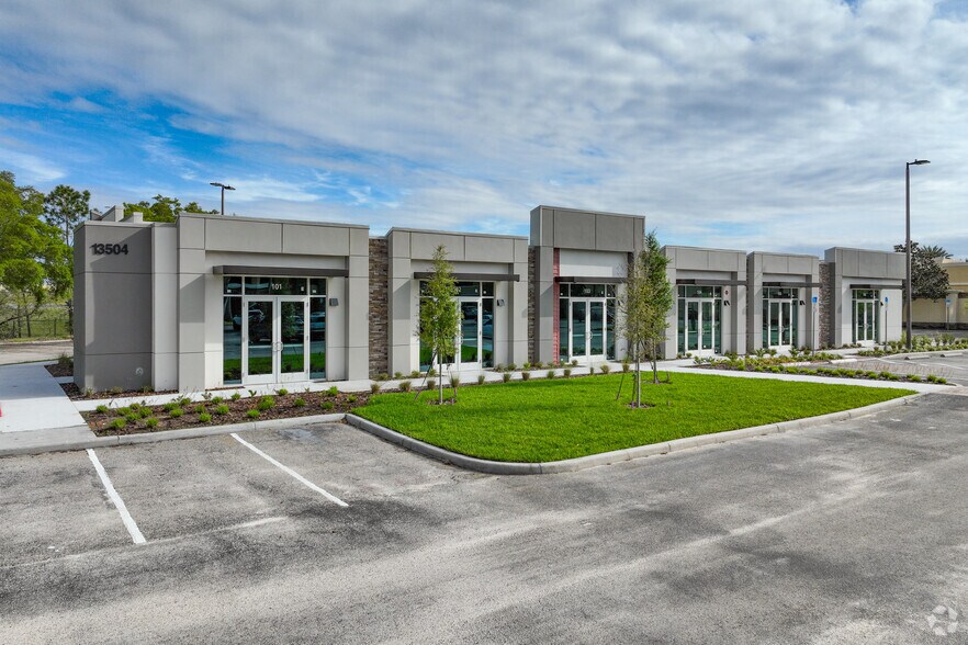 More Photos Of 13504 Village Park Dr, Orlando Medical For Sale
