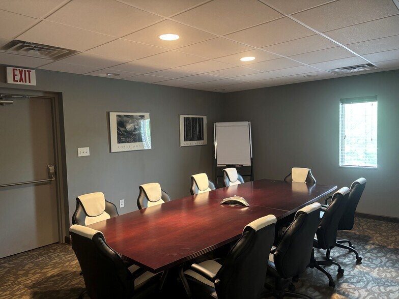 More Photos Of 401 Smith Dr, Cranberry Medical For Sale