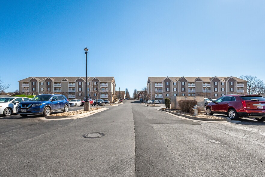 More Photos Of 301 Rotunda St, Lynchburg Apartments For Sale