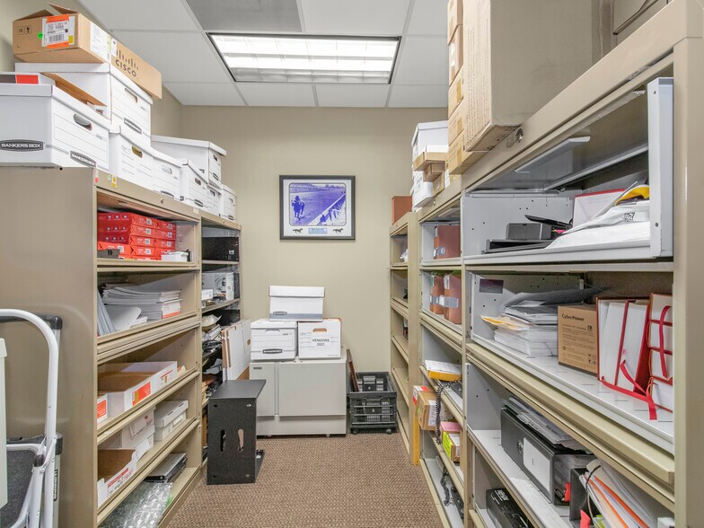 More Photos Of 71 NE 27th Ave, Pompano Beach Office For Sale