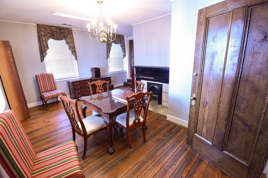 More Photos Of 2606 8th St, Tuscaloosa Office For Sale