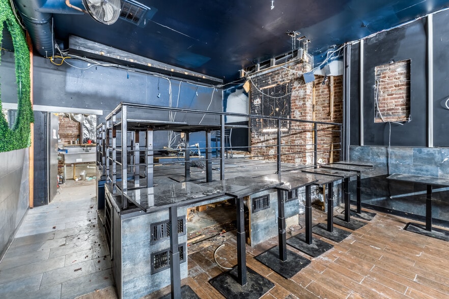 More Photos Of 646 Newark Ave, Jersey City Storefront Retail Residential For Lease