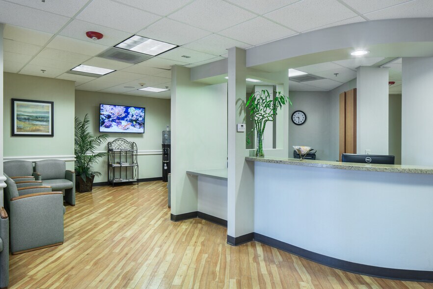 More Photos Of 5040 N 15th Ave, Phoenix Medical For Sale