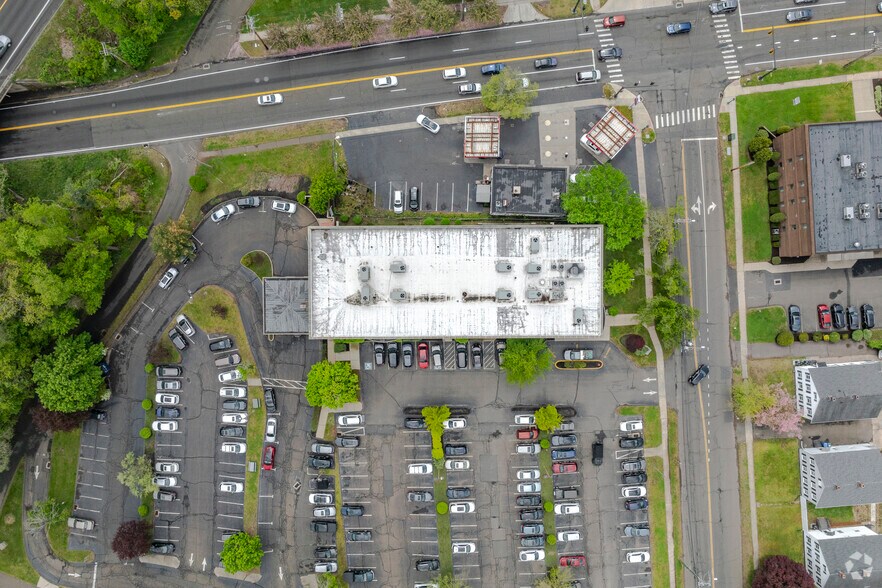 More Photos Of 9 Washington Ave, Hamden Medical For Lease