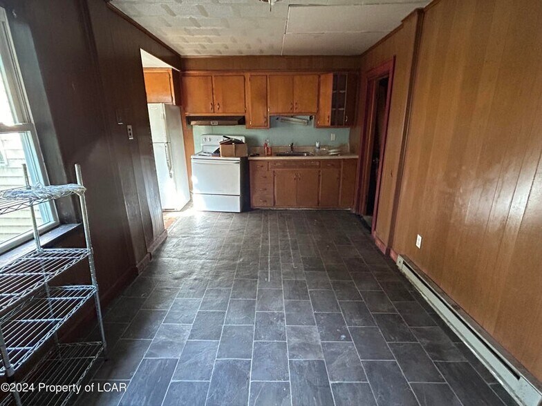 More Photos Of 437-443 Centre Street St, Freeland Storefront Retail Residential For Sale