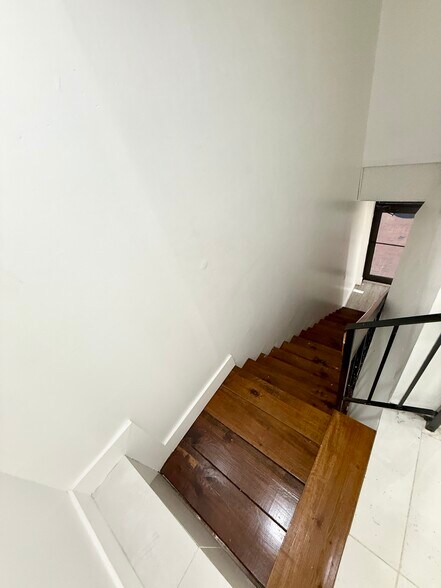 More Photos Of 7311 NW 12th St, Miami Light Distribution For Lease