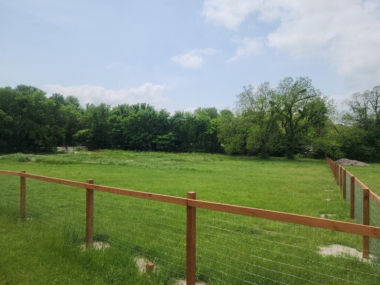 More Photos Of 2895 County Road 341, McKinney Land For Lease