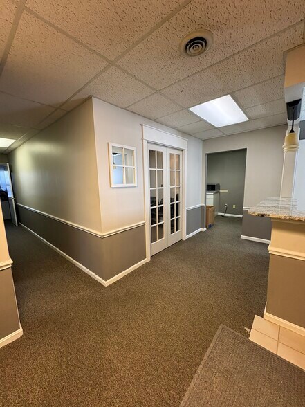 More Photos Of 4466 Darrow Rd, Stow Office For Sale