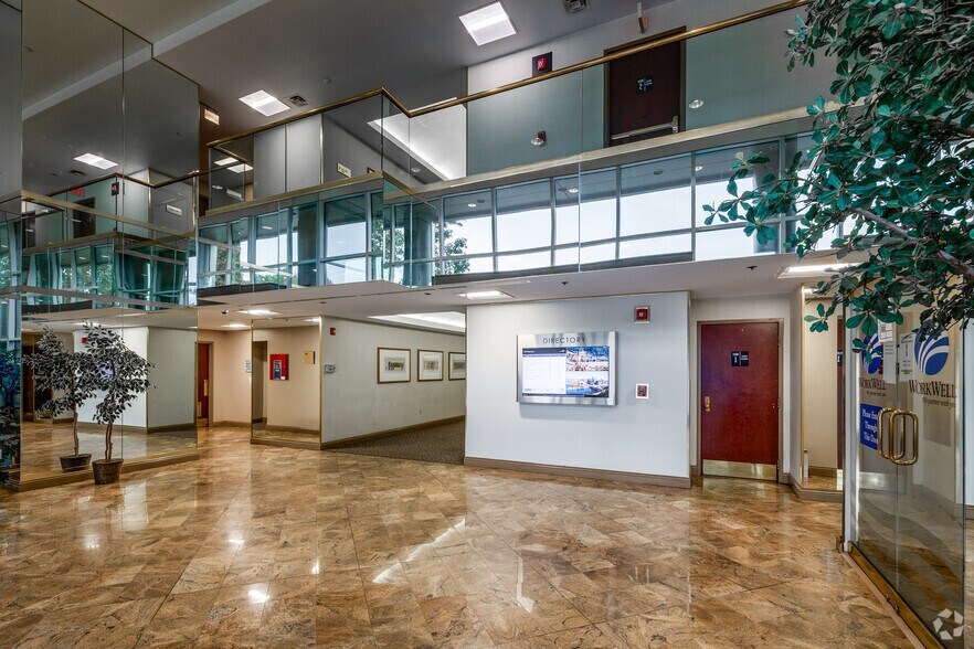 More Photos Of 1187 Thorn Run Rd, Moon Township Office For Sale