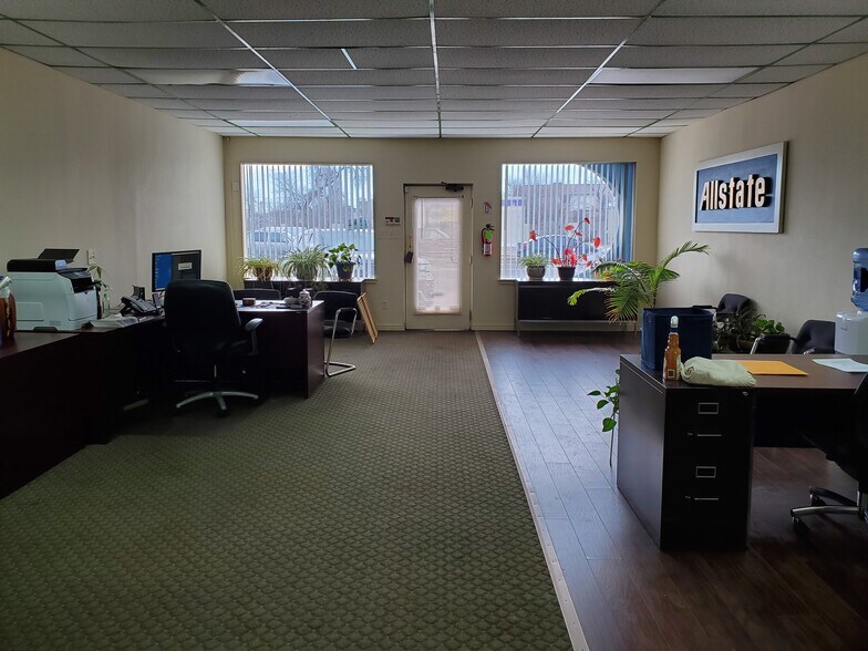 More Photos Of 11501-11507 W Colfax Ave, Lakewood Freestanding For Sale