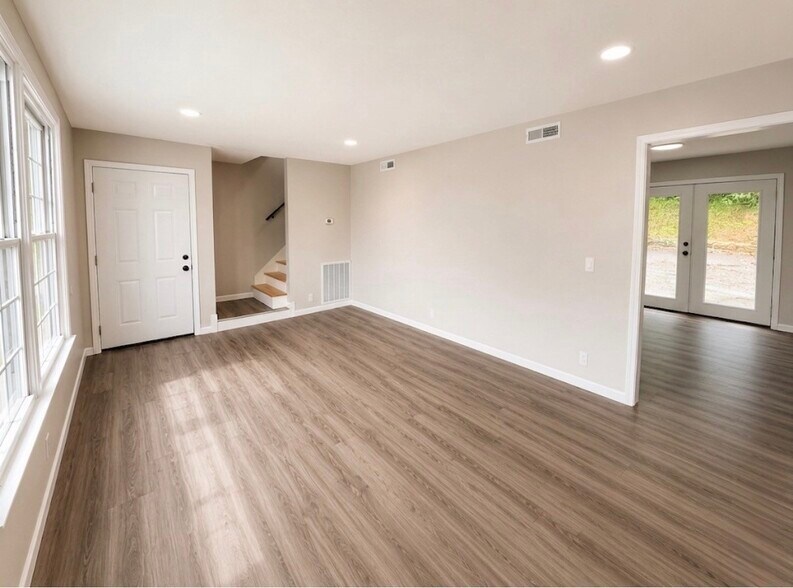 More Photos Of 120 Cross Timbers Dr, Nashville Apartments For Sale