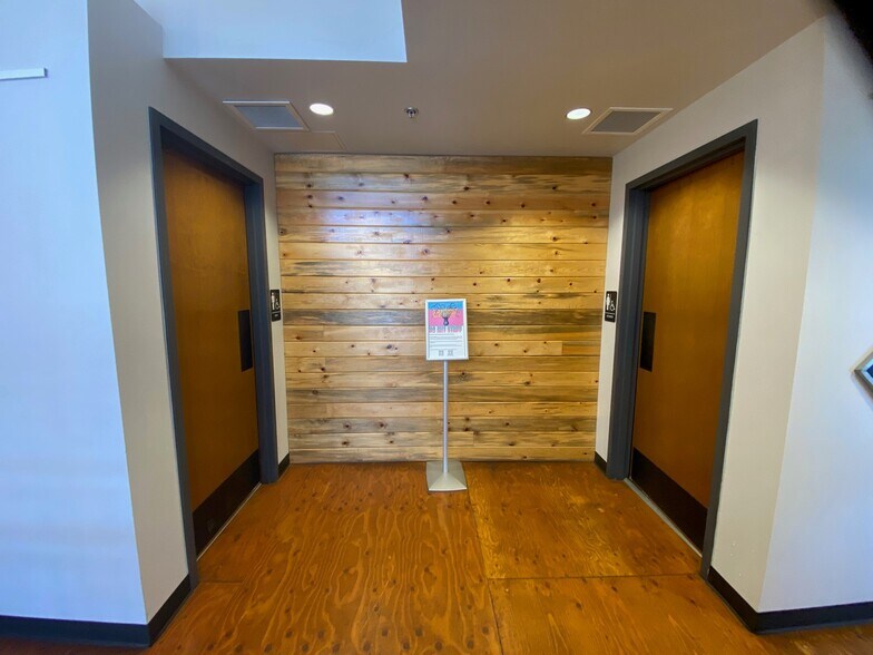 More Photos Of 9995 E Colfax Ave, Aurora Restaurant For Lease