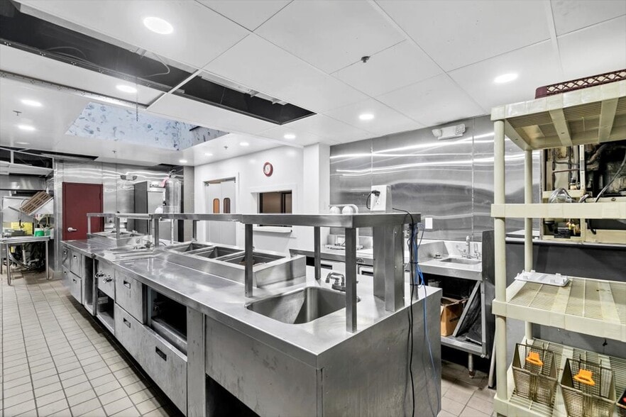 More Photos Of 99-101 Orange St, New Haven Storefront Retail Residential For Sale