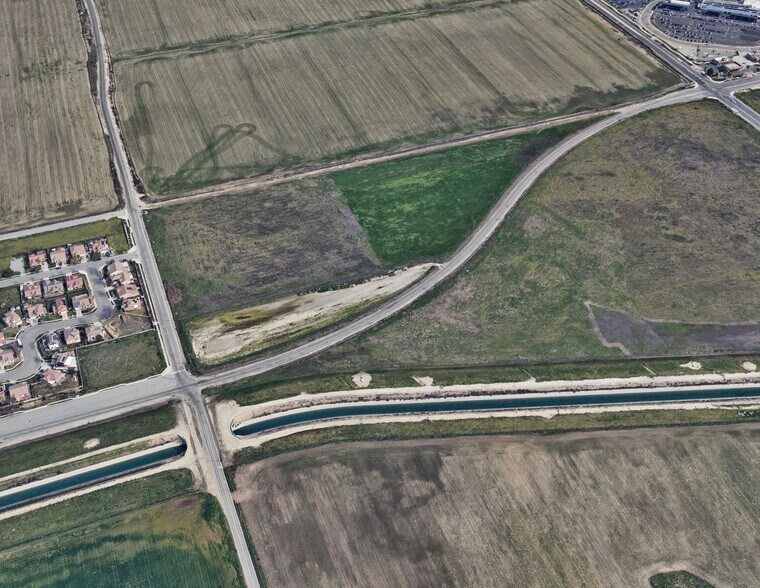 More Photos Of Warren Rd, Hemet Land For Sale