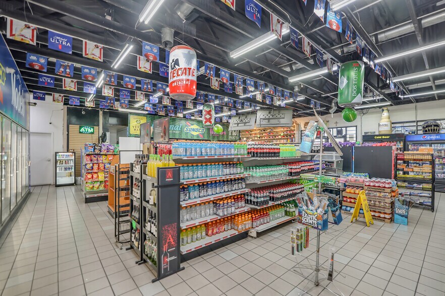 More Photos Of 1033 N 24th Pl, Phoenix Service Station For Sale