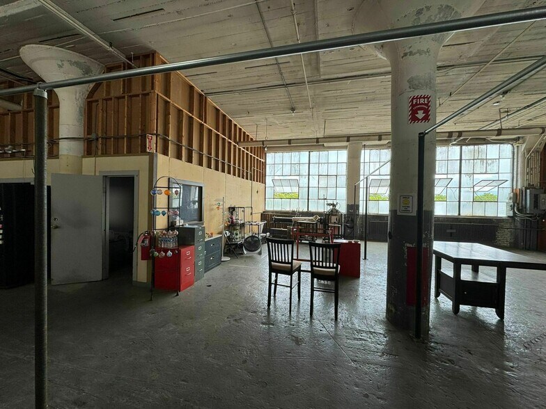More Photos Of 13000 Athens Ave, Lakewood Warehouse For Lease