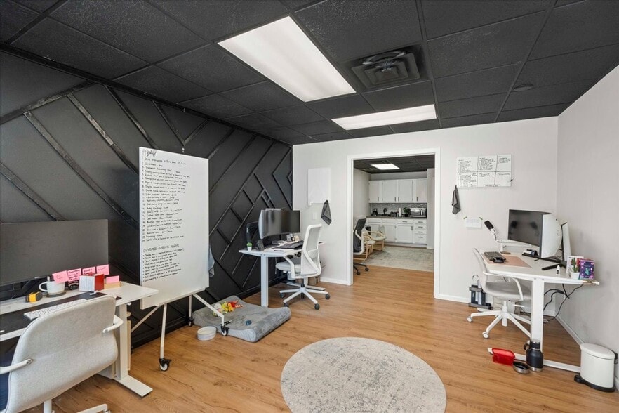 More Photos Of 200 & 204 W Main St, Waunakee Storefront Retail Residential For Sale