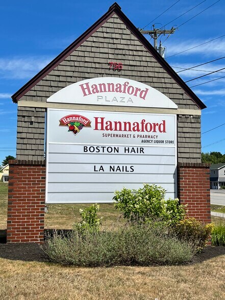 More Photos Of 730-756 US Route 1, Yarmouth Unknown For Lease