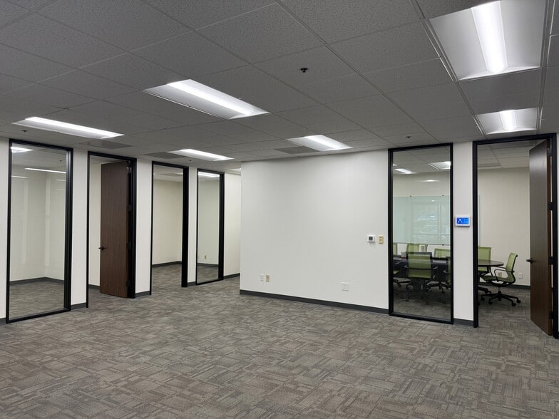 More Photos Of 1231-1237 Midas Way, Sunnyvale Research And Development For Lease