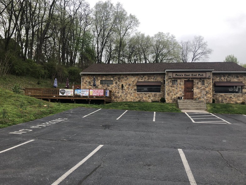 More Photos Of 2443 S Front St, Steelton Restaurant For Lease