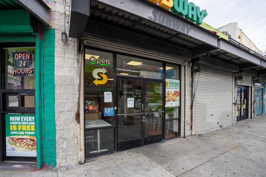 More Photos Of 425 S Los Angeles St, Los Angeles Storefront For Sale