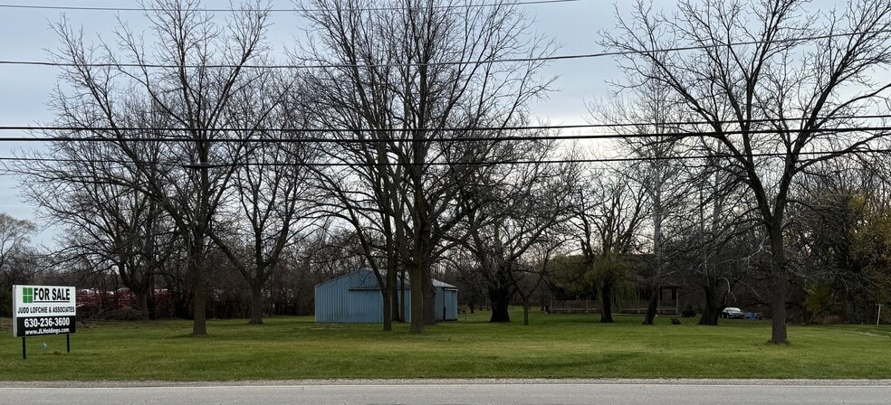 More Photos Of 31W603 Liberty St, Aurora Manufactured Housing Mobile Home Park For Sale