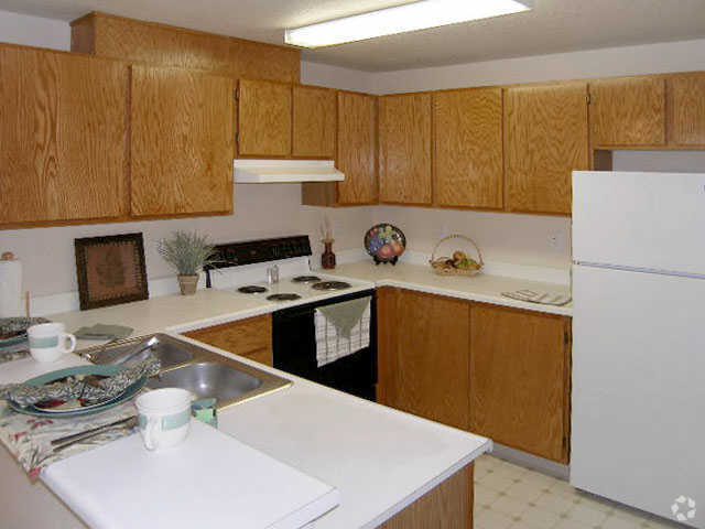 More Photos Of 2231 NE Bridgecreek Ave, Vancouver Apartments For Sale