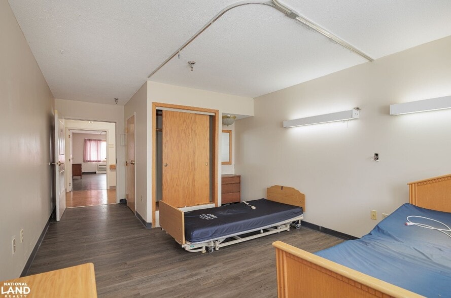 More Photos Of 300 Cedar St, Tarkio Skilled Nursing Facility For Sale