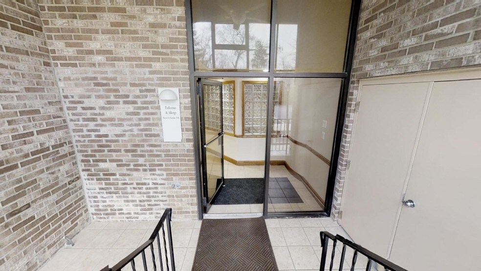 More Photos Of 7345 Far Hills Ave, Dayton Medical For Lease