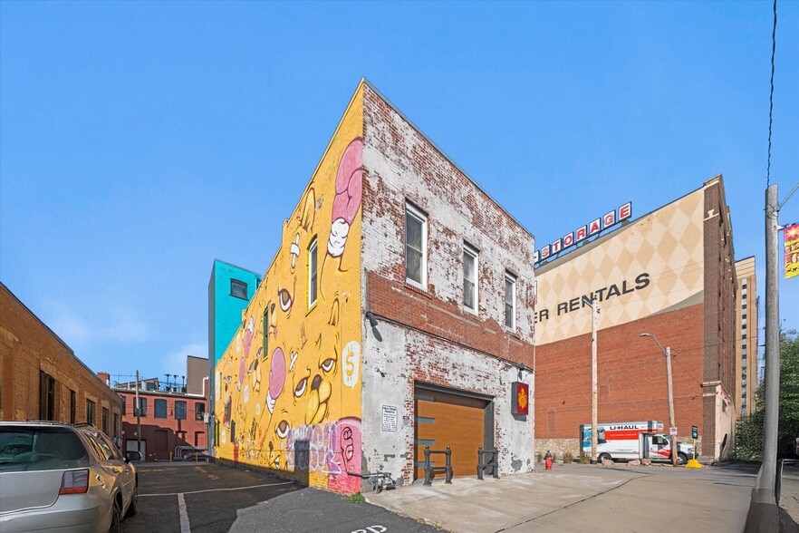 More Photos Of 1600 Locust St, Kansas City Storefront Retail Residential For Sale