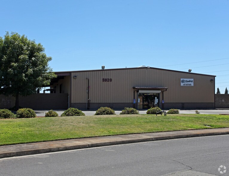 More Photos Of 5920 Outfall Cir, Sacramento Warehouse For Lease