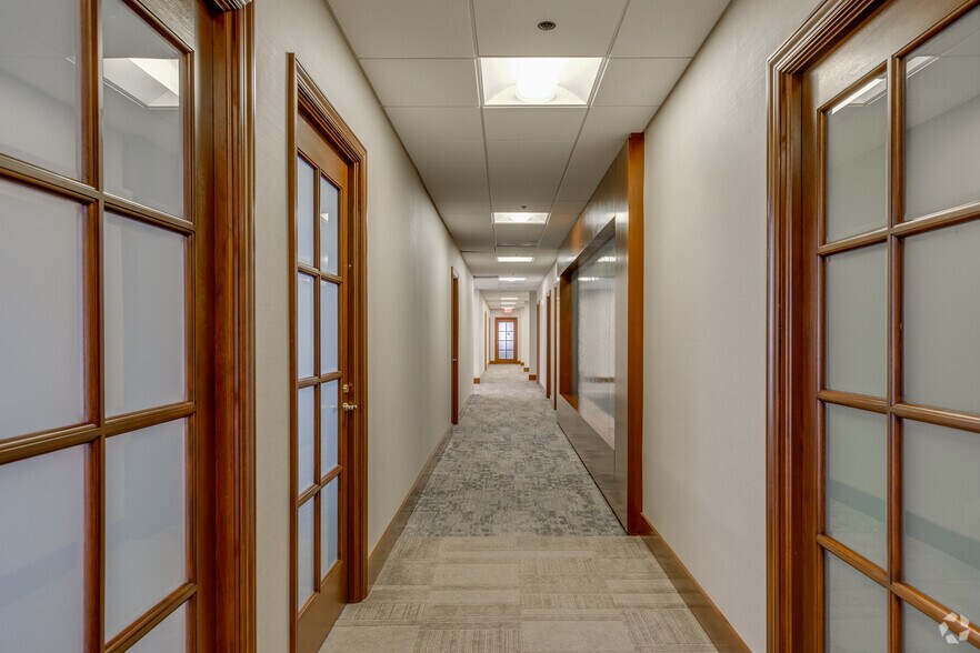 Photo of 26th Floor Ste 2600